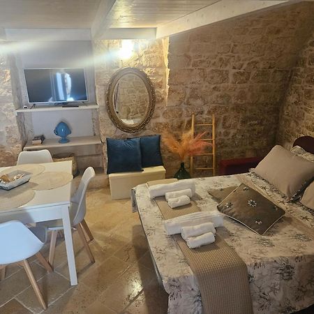 Romantic Miniloft Ostuni Bagian luar foto