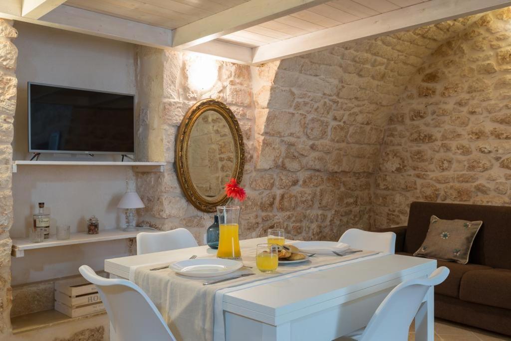 Romantic Miniloft Ostuni Bagian luar foto